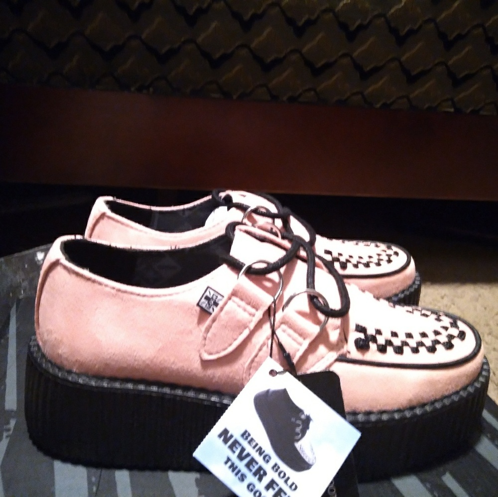 Meet your Posher, Marissa